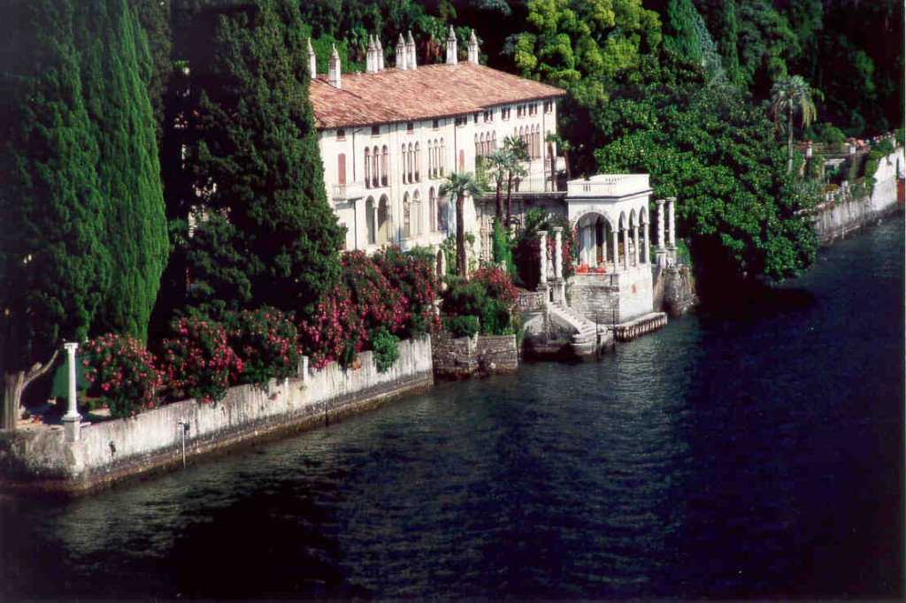 villa-monastero-varenna