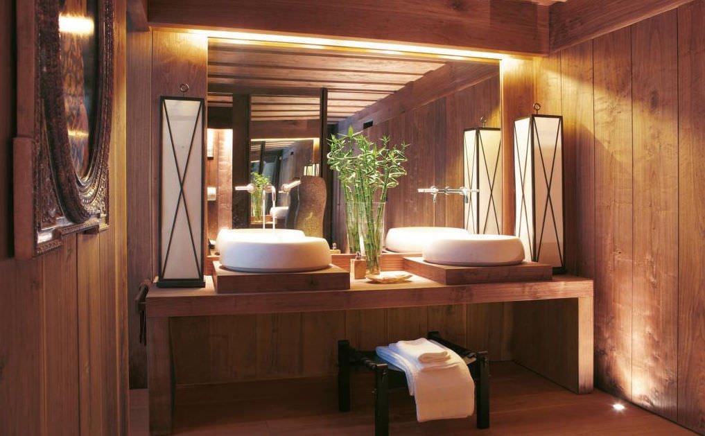 Bagni in legno: quali trattamenti per pavimenti e rivestimenti? Bagni esterni in legno