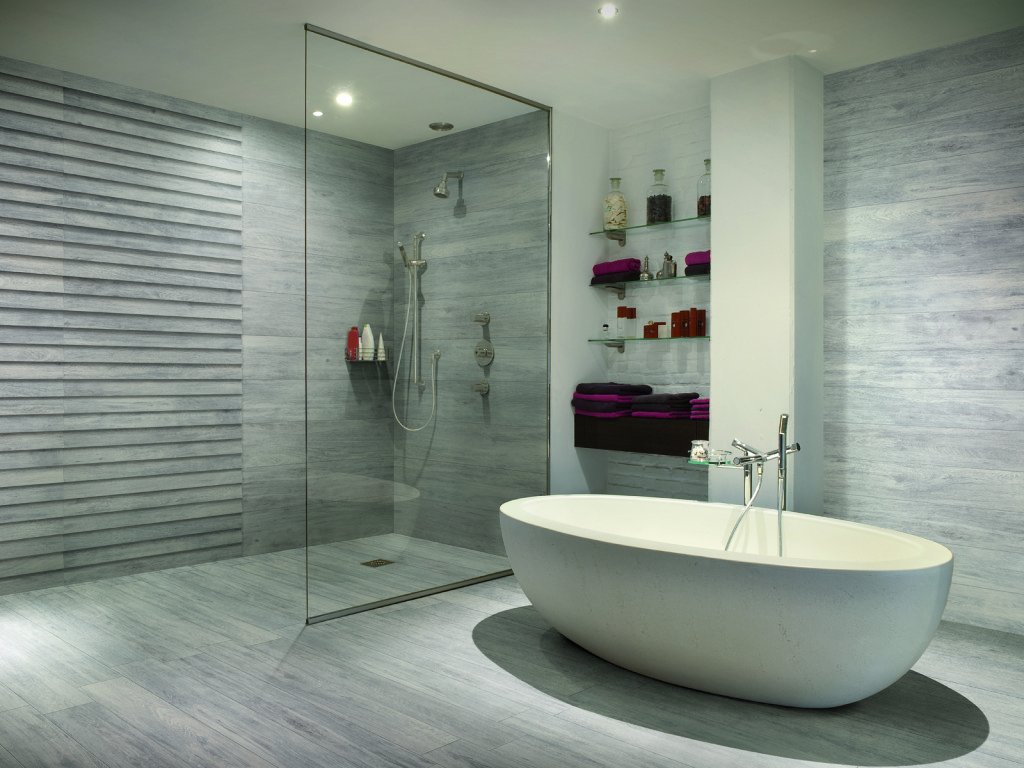 Gres porcellanato in bagno: pavimenti e rivestimenti Rivestimento bagno in pietra