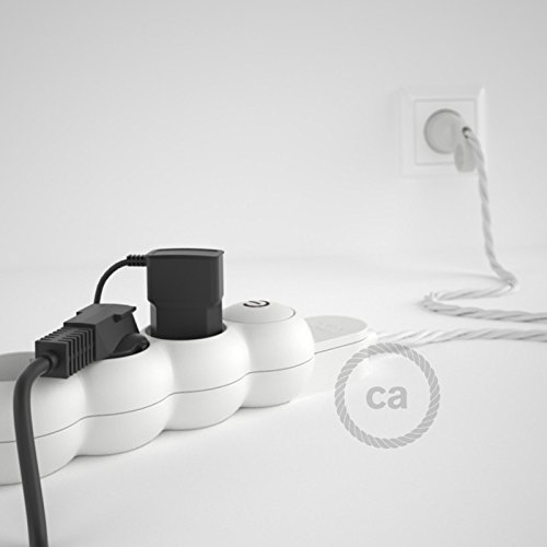 Dettaglio multipresa Creative cables