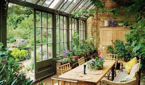 Giardino dinverno: consigli su come progettarlo e prezzi ... Realizzazione giardini d inverno