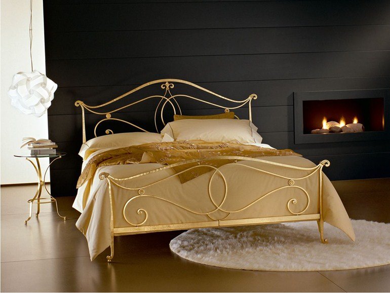 letto color oro ciacci