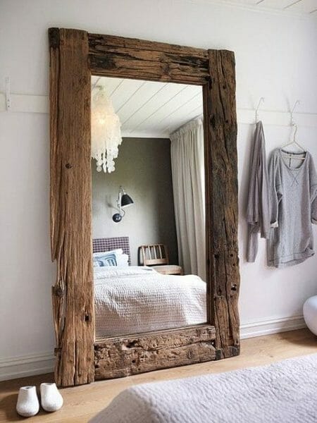 specchio della camera da letto