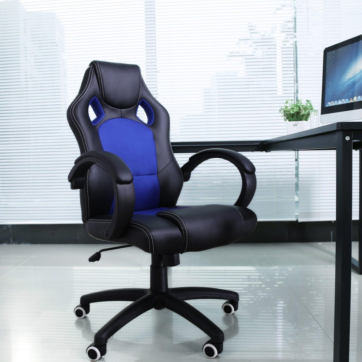 Sedia Ufficio Ergonomica Portata 200kg, Rotelle Silenziose, Braccioli 4D, Schienale Regolabile, Poggiatesta 2D, Per Persone Robuste E Alte