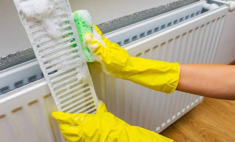 Come pulire i caloriferi e i termosifoni