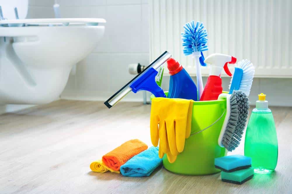 Come pulire il wc: tutto sulla pulizia della toilette del vostro bagno